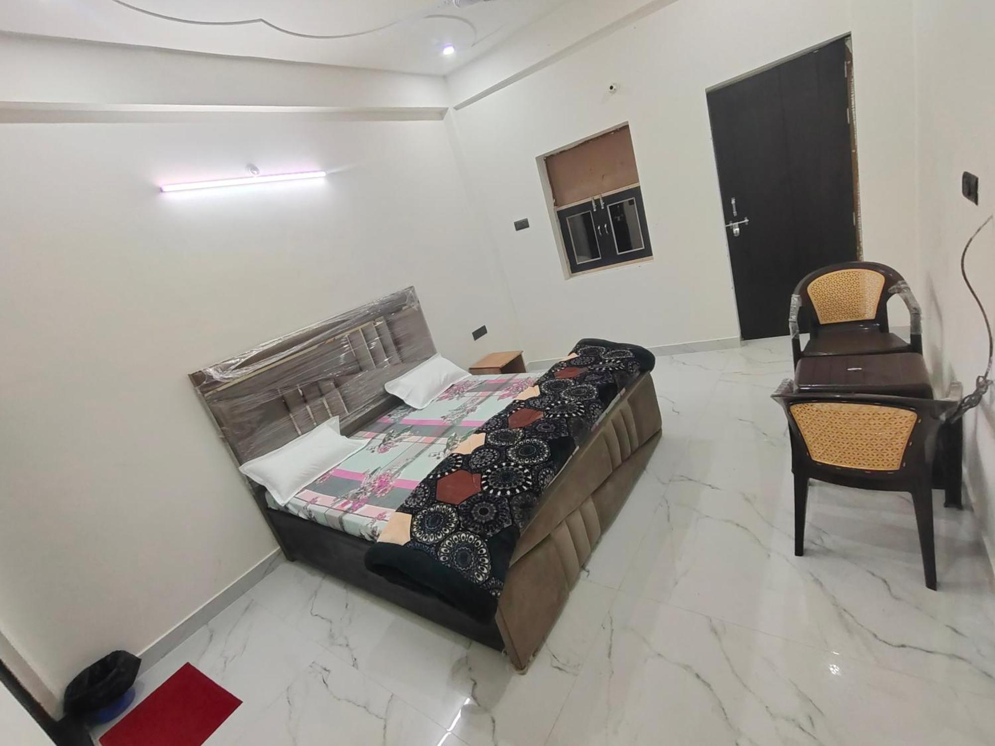 Bhavana Bhawan Hotel Vrindavan Exterior photo